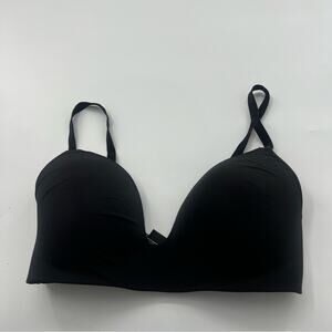 Victoria’s Secret T Shirt Lightly Lined Wireless Black Bra